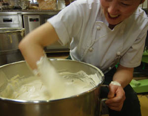 �������Q�Â���R